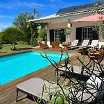 Konukevi Birds By The Beach Meco 3*