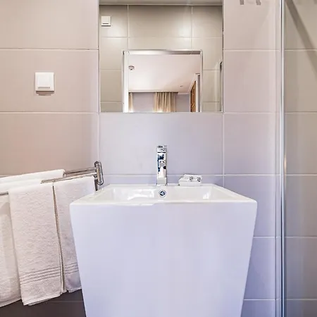 Buganvilias Do Meco 3*