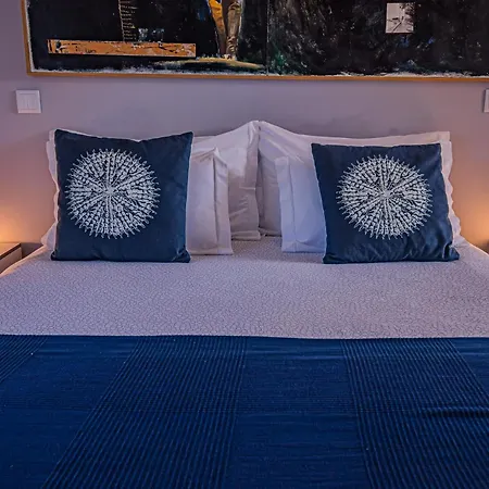Guest house Buganvilias Do Meco 3*