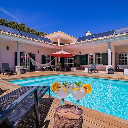 Guest house Buganvilias Do Meco