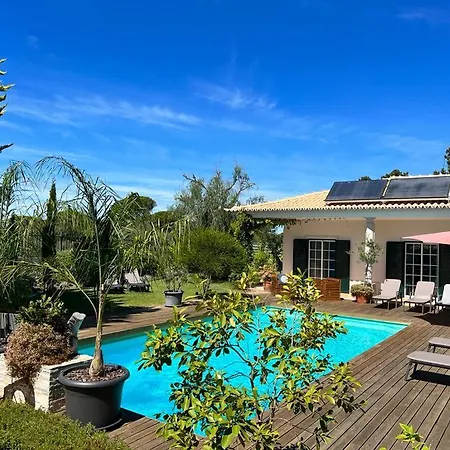 Guest house Buganvilias Do Meco