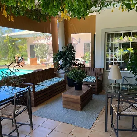 Guest house Buganvilias Do Meco Sesimbra