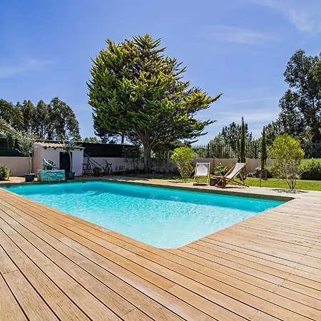 Buganvilias Do Meco Guest house